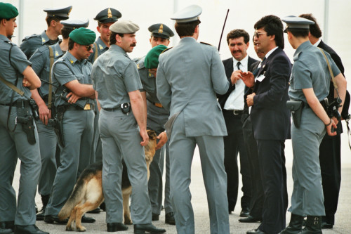 Vertice Economico - Venezia - 1987 (negativo) di Ceolin, Elio (studio fotografico) (ultimo quarto XX)