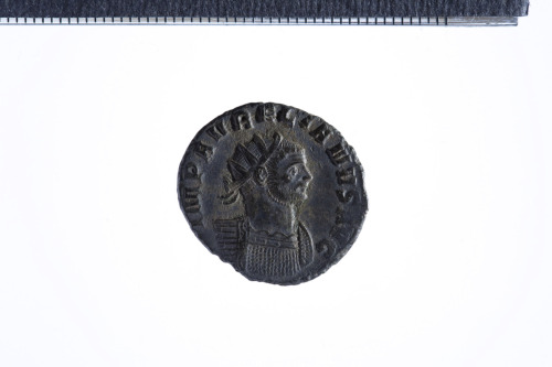 moneta - Antoniniano (terzo quarto III sec. d.C.)