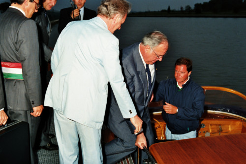 Vertice Economico - Venezia - 1987 (negativo) di Ceolin, Elio (studio fotografico) (ultimo quarto XX)