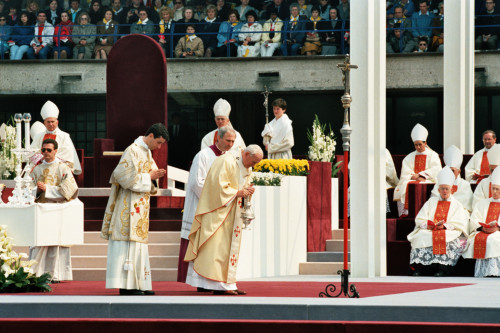 Papa Giovanni Paolo II - Verona (negativo) di Ceolin, Elio (ultimo quarto sec. XX)