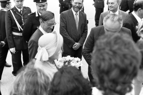 Aeroporto - Visita Regina Madre - Treviso (negativo) di Ceolin, Elio (ultimo quarto sec. XX)