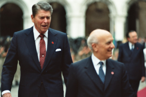 Vertice Economico - Venezia - 1987 (negativo) di Ceolin, Elio (studio fotografico) (ultimo quarto XX)