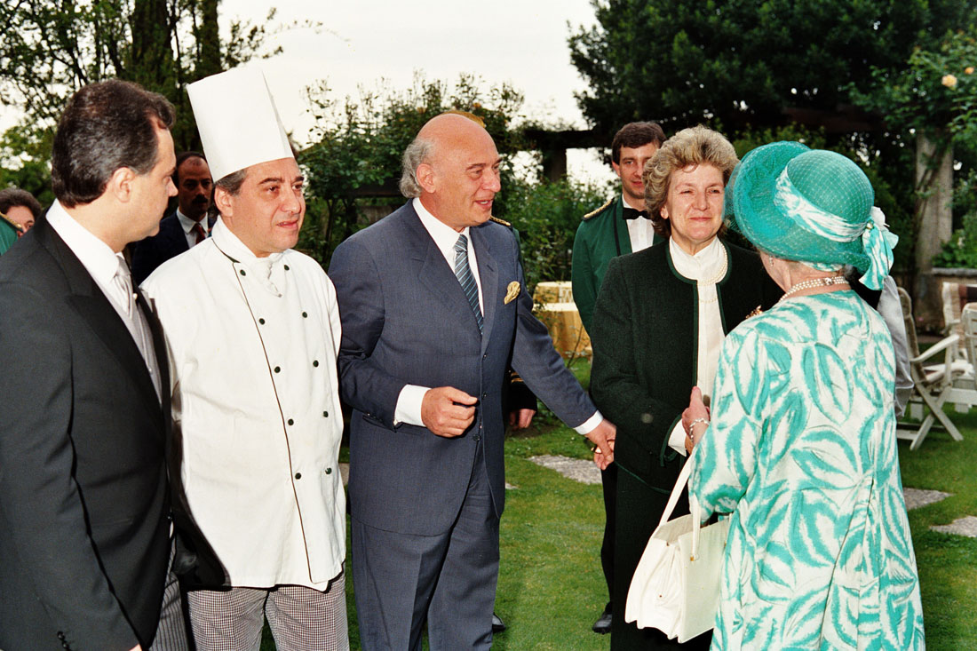 Hotel Villa Cipriani - Visita Regina Madre - Asolo (negativo) di Ceolin, Elio (ultimo quarto sec. XX)