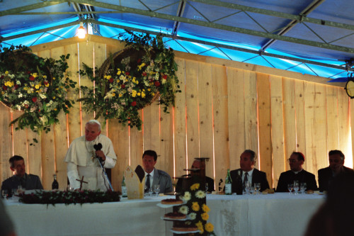 Papa Giovanni Paolo II - Vescovo Ducoli Maffeo - Carlo Bernini - Val Visdende (negativo) di Ceolin, Elio (ultimo quarto sec. XX)