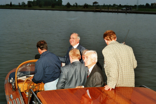 Vertice Economico - Venezia - 1987 (negativo) di Ceolin, Elio (studio fotografico) (ultimo quarto XX)
