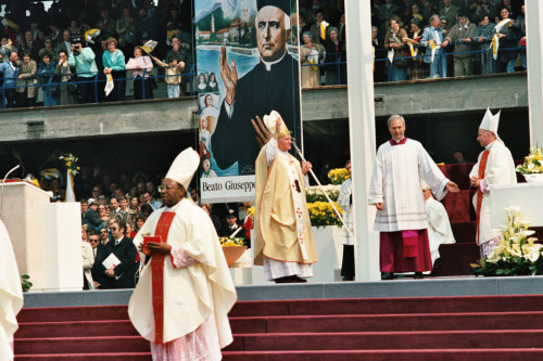 Papa Giovanni Paolo II - Verona (negativo) di Ceolin, Elio (ultimo quarto sec. XX)
