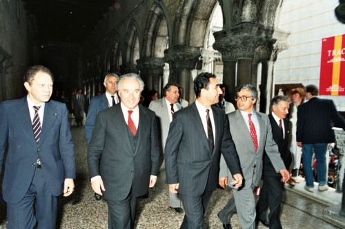 Palazzo Ducale <Venezia> - Interno (negativo) di Ceolin, Elio (ultimo quarto sec. XX)