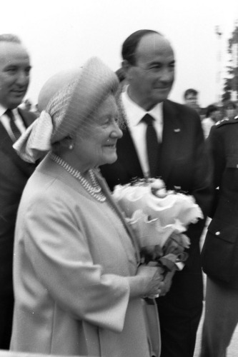 Aeroporto - Visita Regina Madre - Treviso (negativo) di Ceolin, Elio (ultimo quarto sec. XX)