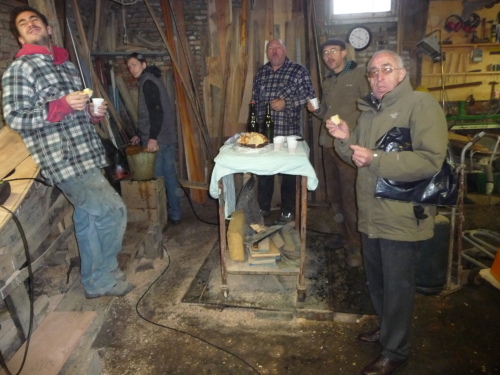 Socialità e organizzazione dello spazio all'interno dello squero Tramontin -  (norme consuetudinarie)