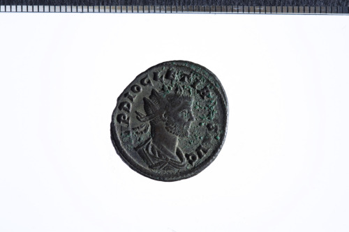 moneta - Antoniniano (ultimo quarto III sec. d.C.)