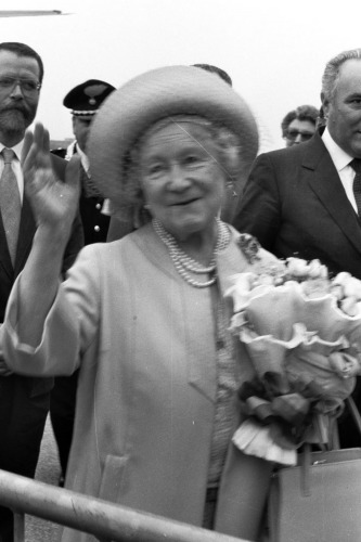 Aeroporto - Visita Regina Madre - Treviso (negativo) di Ceolin, Elio (ultimo quarto sec. XX)