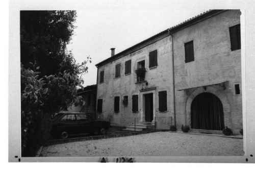 casa (, canonica) - S.Pietro di Feletto (TV) 