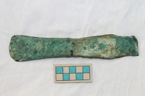 ascia, ascia ad alette mediane - Età del Bronzo recente/ ambito culturale centro-settentrionale (XIII secolo a. C. - prima metà XII secolo a. C.)