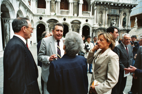 Palazzo Ducale <Venezia> - Cortile (negativo) di Ceolin, Elio (ultimo quarto sec. XX)