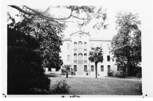 villa con barchesse, oratorio e borgo (, privata) - Vazzola (TV)  (XVII, 2° metà)