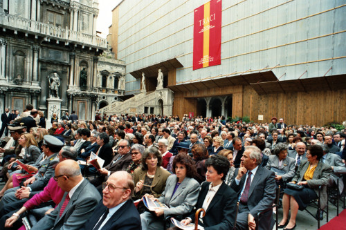 Pubblico - Palazzo Ducale <Venezia> - Cortile (negativo) di Ceolin, Elio (ultimo quarto sec. XX)
