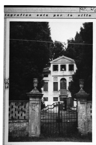 villa (, veneta) - Treviso (TV)  (XIX, inizio)