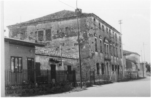 villa (, villa veneta) - Camponogara (VE)  (XVIII, Inizi)