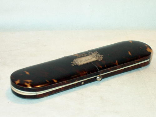 astuccio porta occhiali (sec. XIX metà)