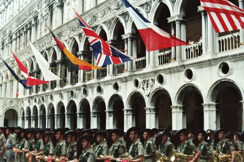 Vertice Economico - Venezia - 1987 (negativo) di Ceolin, Elio (studio fotografico) (ultimo quarto XX)