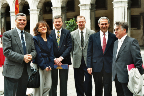Pubblico - Palazzo Ducale <Venezia> - Cortile (negativo) di Ceolin, Elio (ultimo quarto sec. XX)
