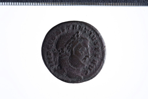 moneta - follis (primo quarto IV sec. d.C.)