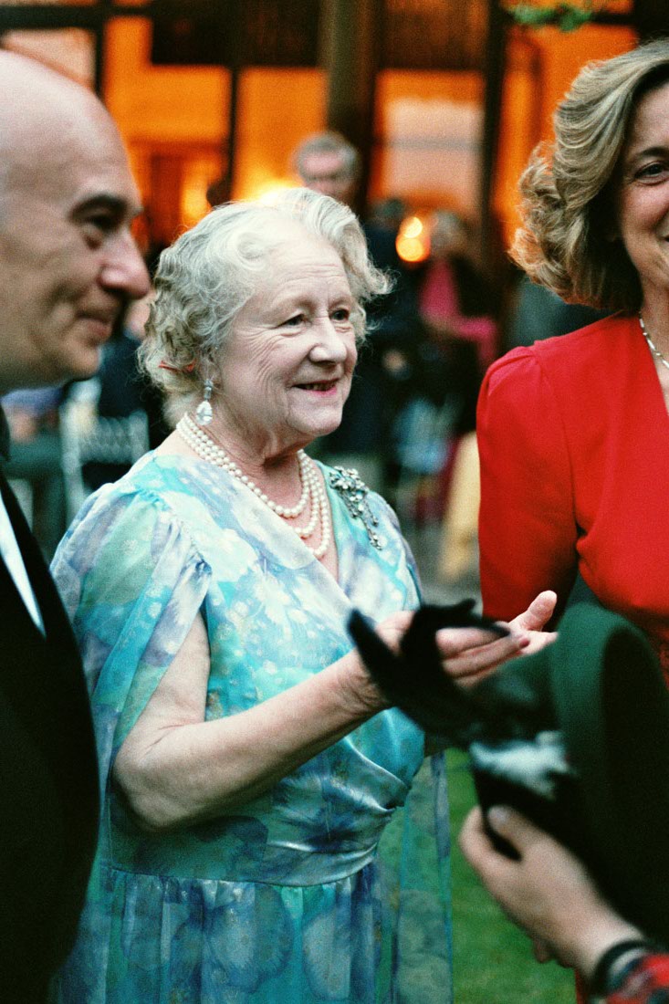 Mary Elizabethy - Visita Regina Madre - Asolo (negativo) di Ceolin, Elio (ultimo quarto sec. XX)