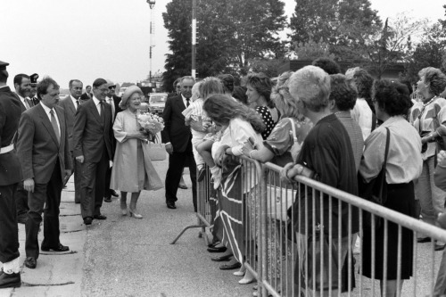 Aeroporto - Visita Regina Madre - Treviso (negativo) di Ceolin, Elio (ultimo quarto sec. XX)