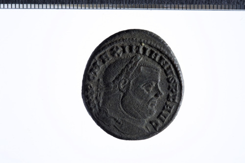 moneta - follis (ultimo quarto IV sec. d.C.)