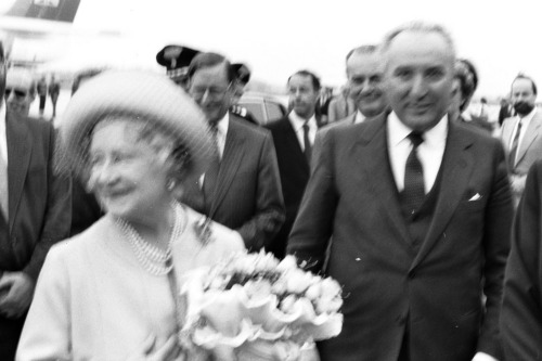 Aeroporto - Visita Regina Madre - Treviso (negativo) di Ceolin, Elio (ultimo quarto sec. XX)