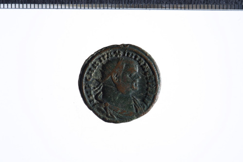 moneta - Frazione radiata (ultimo quarto III sec. d.C.)