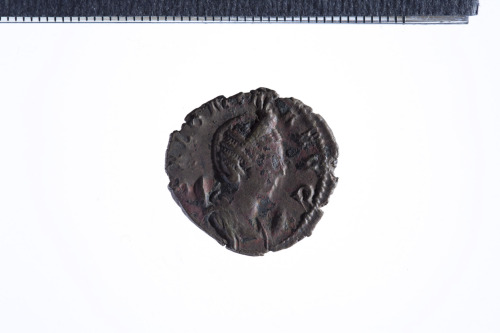 moneta - Antoniniano (terzo quarto III sec. d.C.)