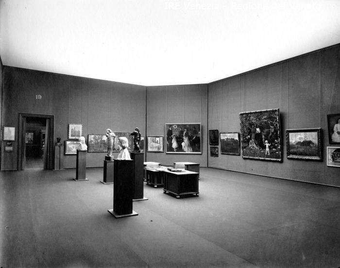 Documentazione storico-artistica - Esposizioni: Esposizione Internazionale d'arte, Biennale di Venezia  di Filippi, Tomaso