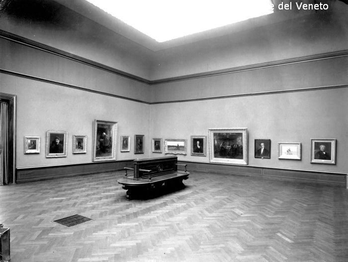 Documentazione storico-artistica - Esposizioni: Esposizione Internazionale d'arte, Biennale di Venezia  di Filippi, Tomaso
