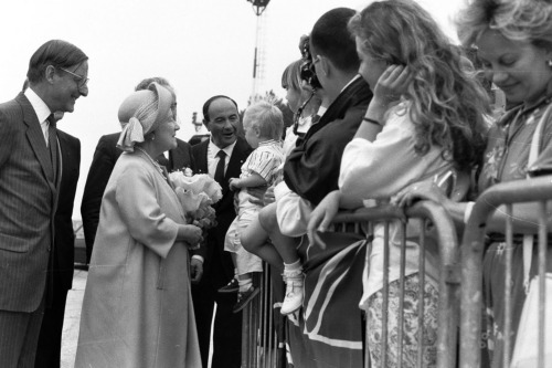 Aeroporto - Visita Regina Madre - Treviso (negativo) di Ceolin, Elio (ultimo quarto sec. XX)