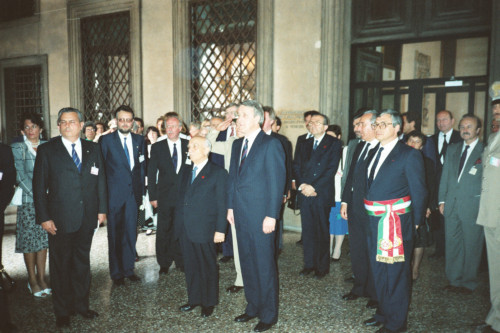 Vertice Economico - Venezia - 1987 (negativo) di Ceolin, Elio (studio fotografico) (ultimo quarto XX)