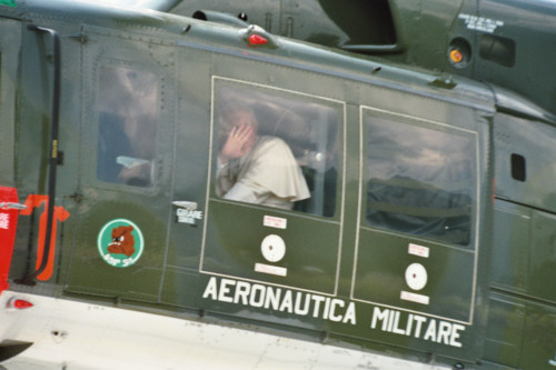 Papa Giovanni Paolo II - Vescovo Ducoli Maffeo - Val Visdende (negativo) di Ceolin, Elio (ultimo quarto sec. XX)