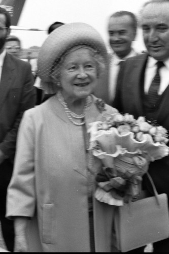 Aeroporto - Visita Regina Madre - Treviso (negativo) di Ceolin, Elio (ultimo quarto sec. XX)