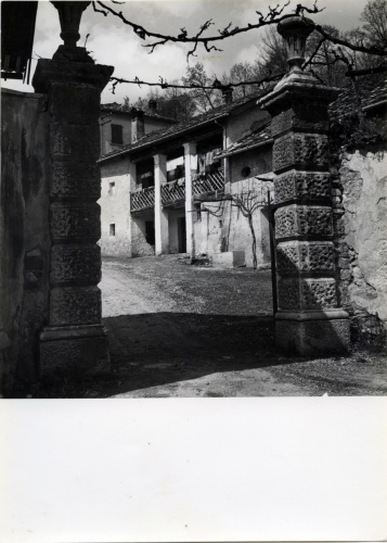 Casa rurale, Travazzoi, Bolzano bellunese (Belluno) (positivo) di Alpago Novello, Adriano (metà XX)