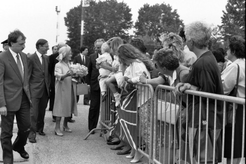 Aeroporto - Visita Regina Madre - Treviso (negativo) di Ceolin, Elio (ultimo quarto sec. XX)