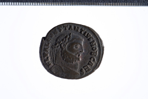moneta - follis (primo quarto IV sec. d.C.)