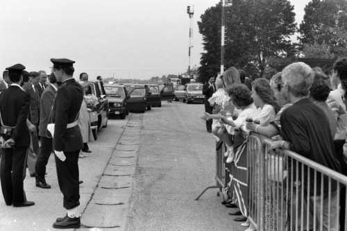 Aeroporto - Visita Regina Madre - Treviso (negativo) di Ceolin, Elio (ultimo quarto sec. XX)