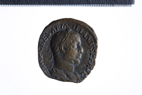 moneta - sesterzio (terzo quarto III sec. d.C.)