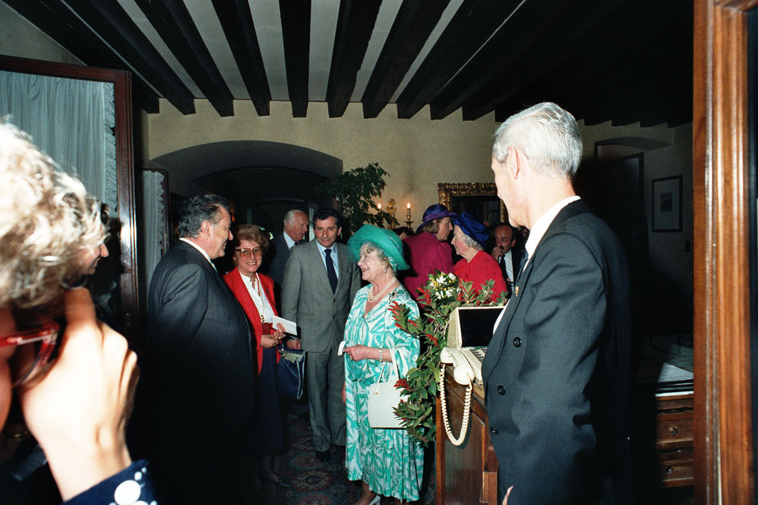 Hotel Villa Cipriani - Visita Regina Madre - Asolo (negativo) di Ceolin, Elio (ultimo quarto sec. XX)