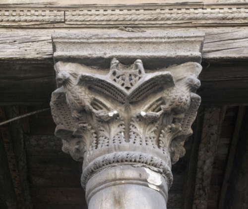 capitello, capitello teodosiano a due zone - ambito culturale paleocristiano, produzione costantinopolitana  (V sec. d.C.)