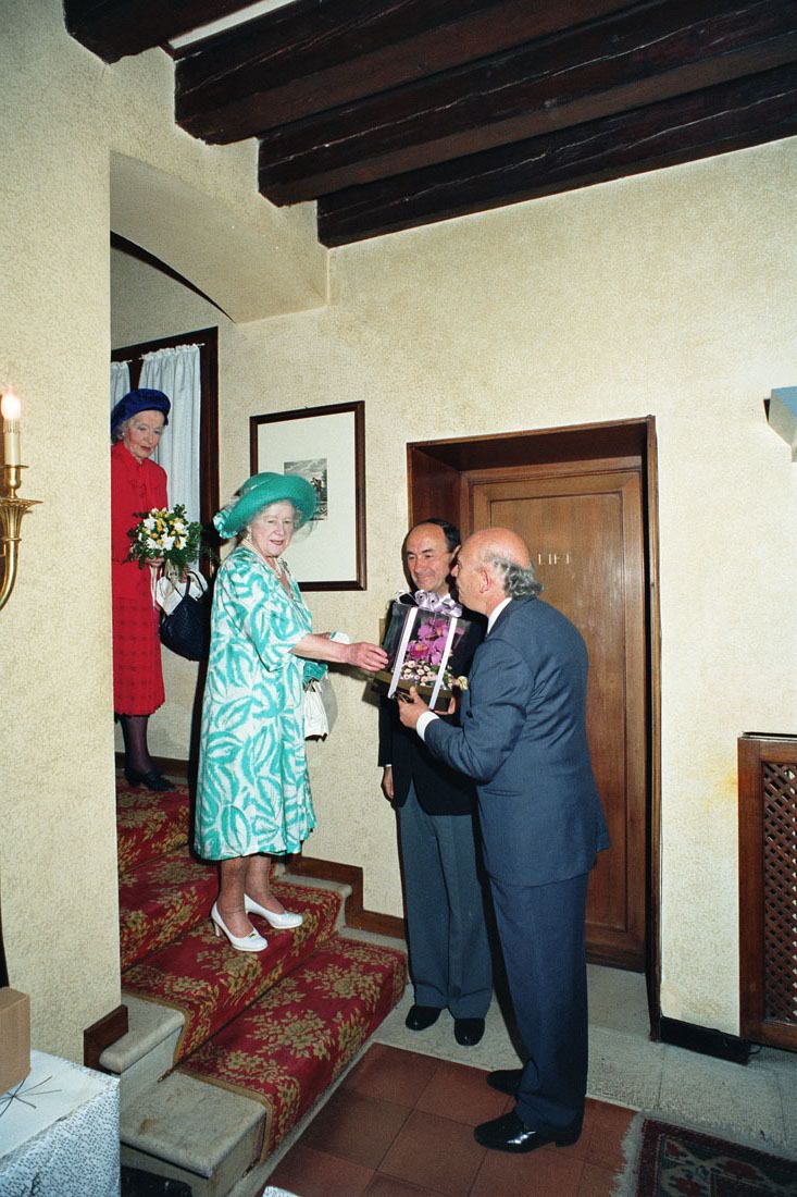 Hotel Villa Cipriani - Visita Regina Madre - Asolo (negativo) di Ceolin, Elio (ultimo quarto sec. XX)