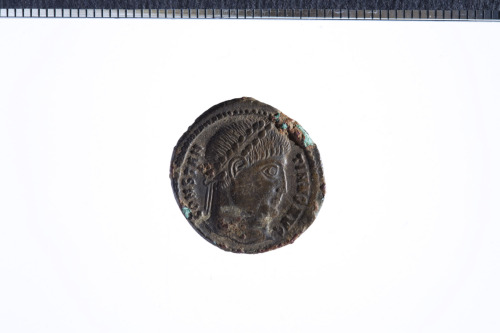 moneta - follis (primo quarto IV sec. d.C.)