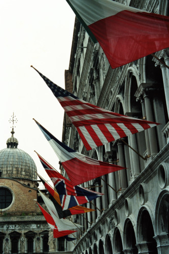 Vertice Economico - Venezia - 1987 (negativo) di Ceolin, Elio (studio fotografico) (ultimo quarto XX)