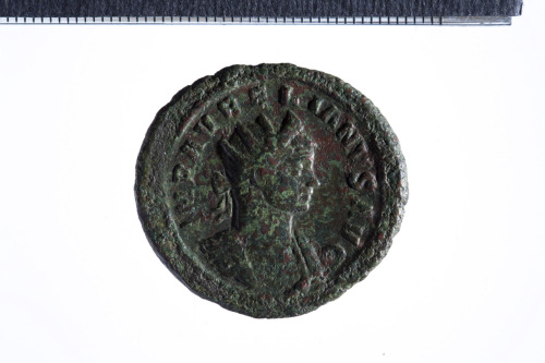 moneta - Doppio sesterzio (terzo quarto III sec. d.C.)