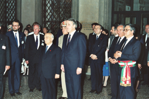 Vertice Economico - Venezia - 1987 (negativo) di Ceolin, Elio (studio fotografico) (ultimo quarto XX)